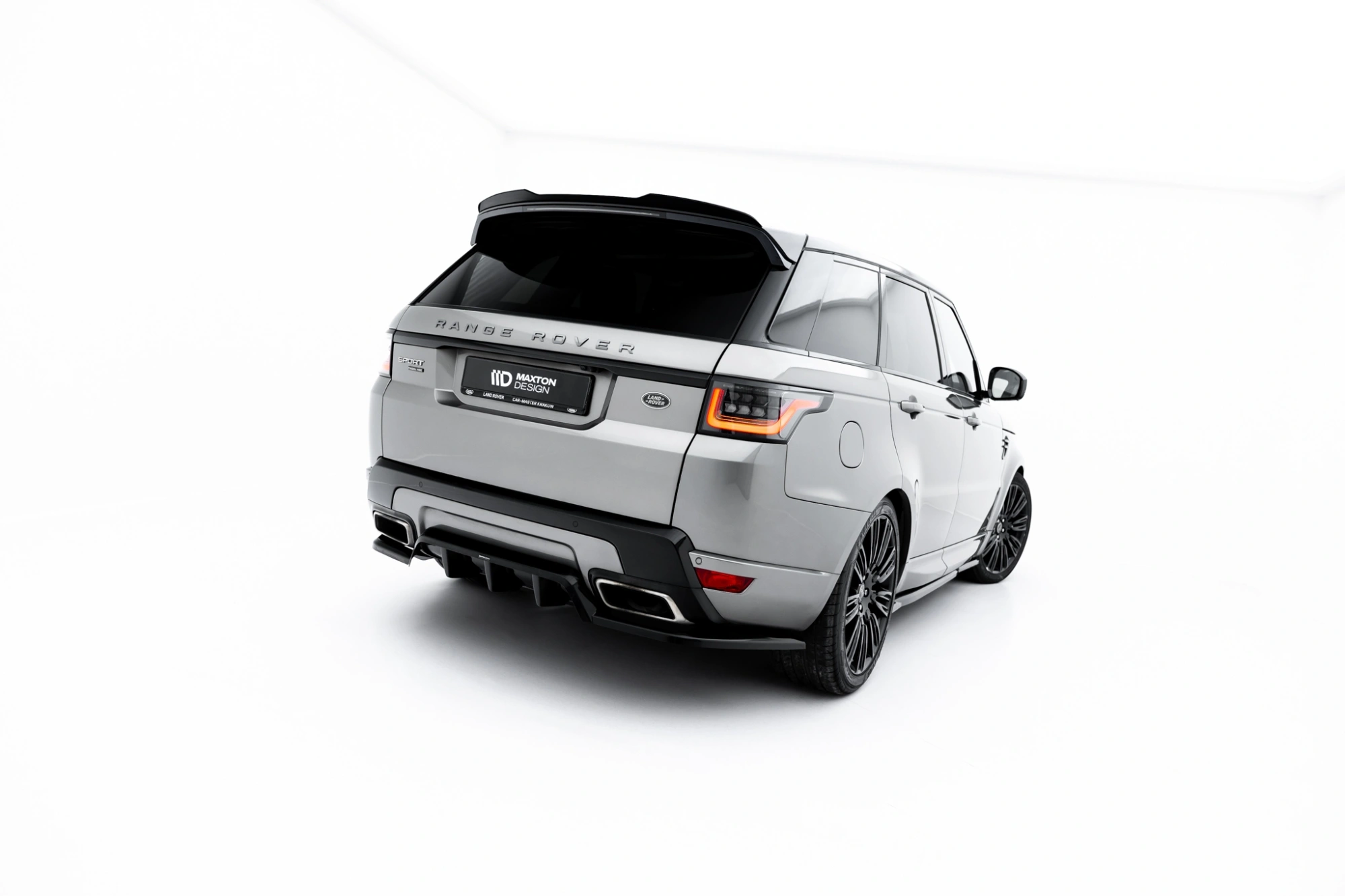 Baksplitter med diffuser Land Rover Range Rover Sport II Facelift 2017 - 2022  | Glossy Black Edition