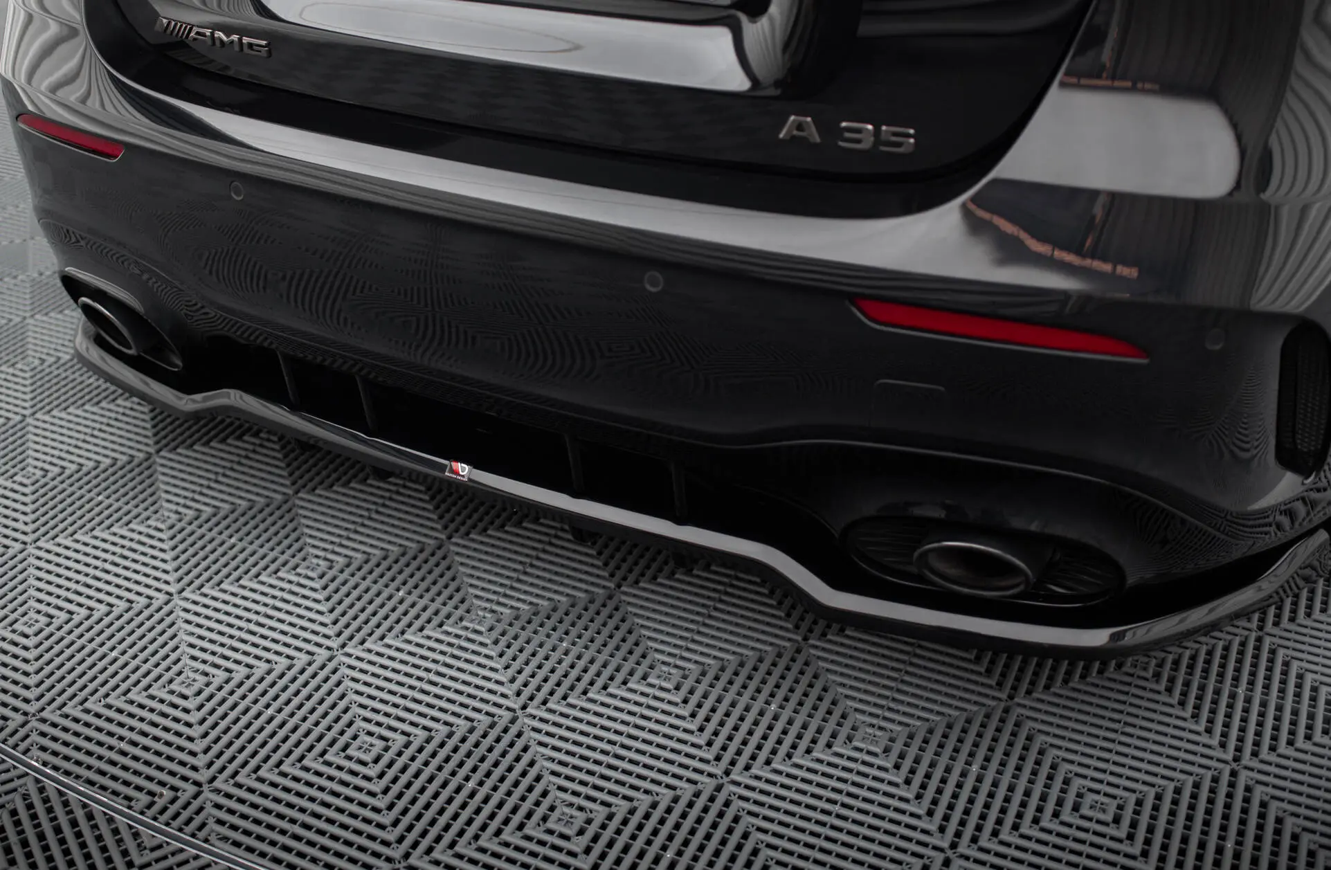 Baksplitter med diffuser Mercedes-AMG A35 (W177) facelift 2023 - > | Glossy Black Edition – bilde 4