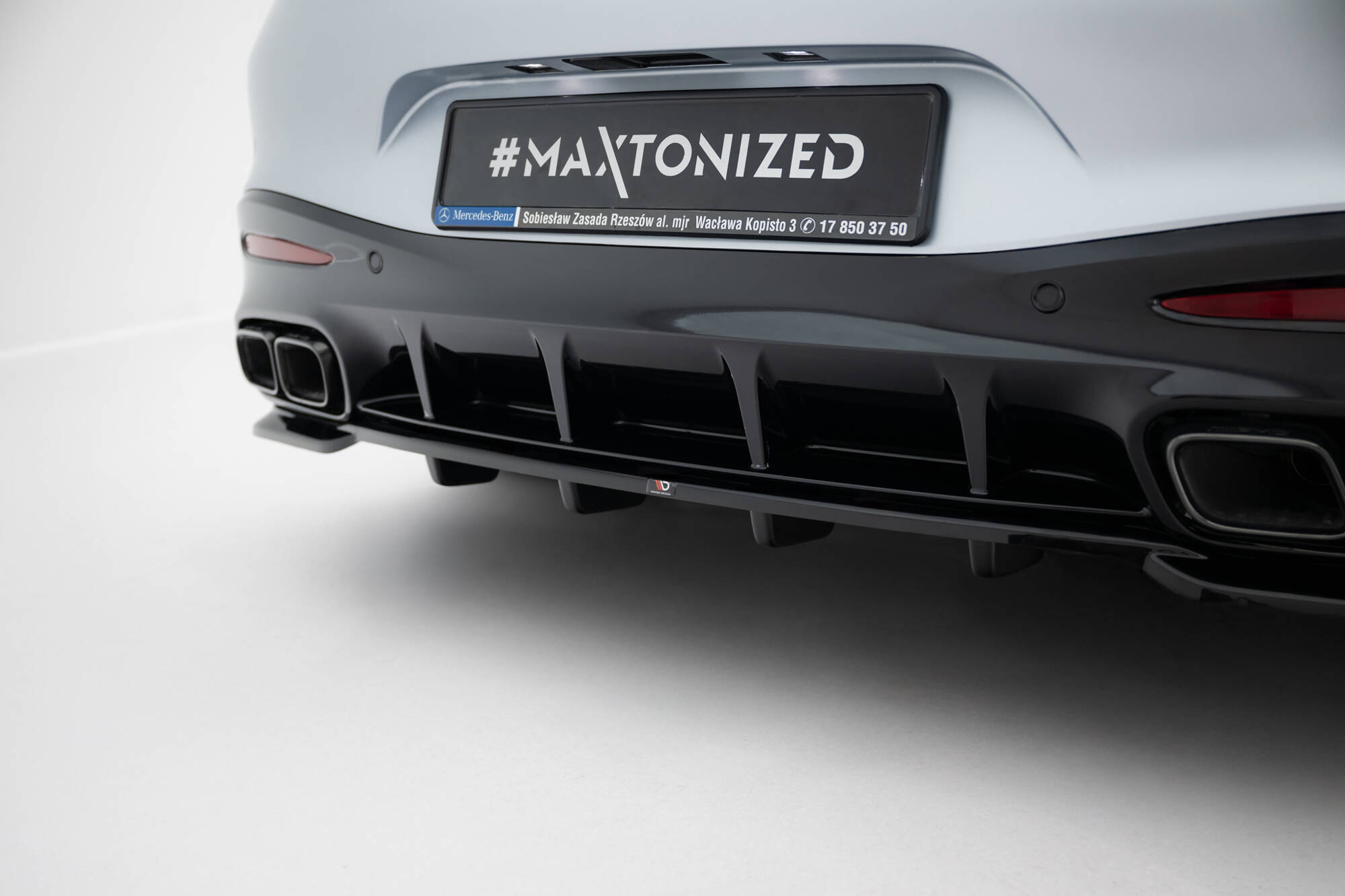 Baksplitter med diffuser Mercedes-Benz AMG GT (63/63 S E) (C192) 2023 -> / Mercedes-AMG GT 55 (C192) 2023 ->| Glossy Black Edition V1 – bilde 3