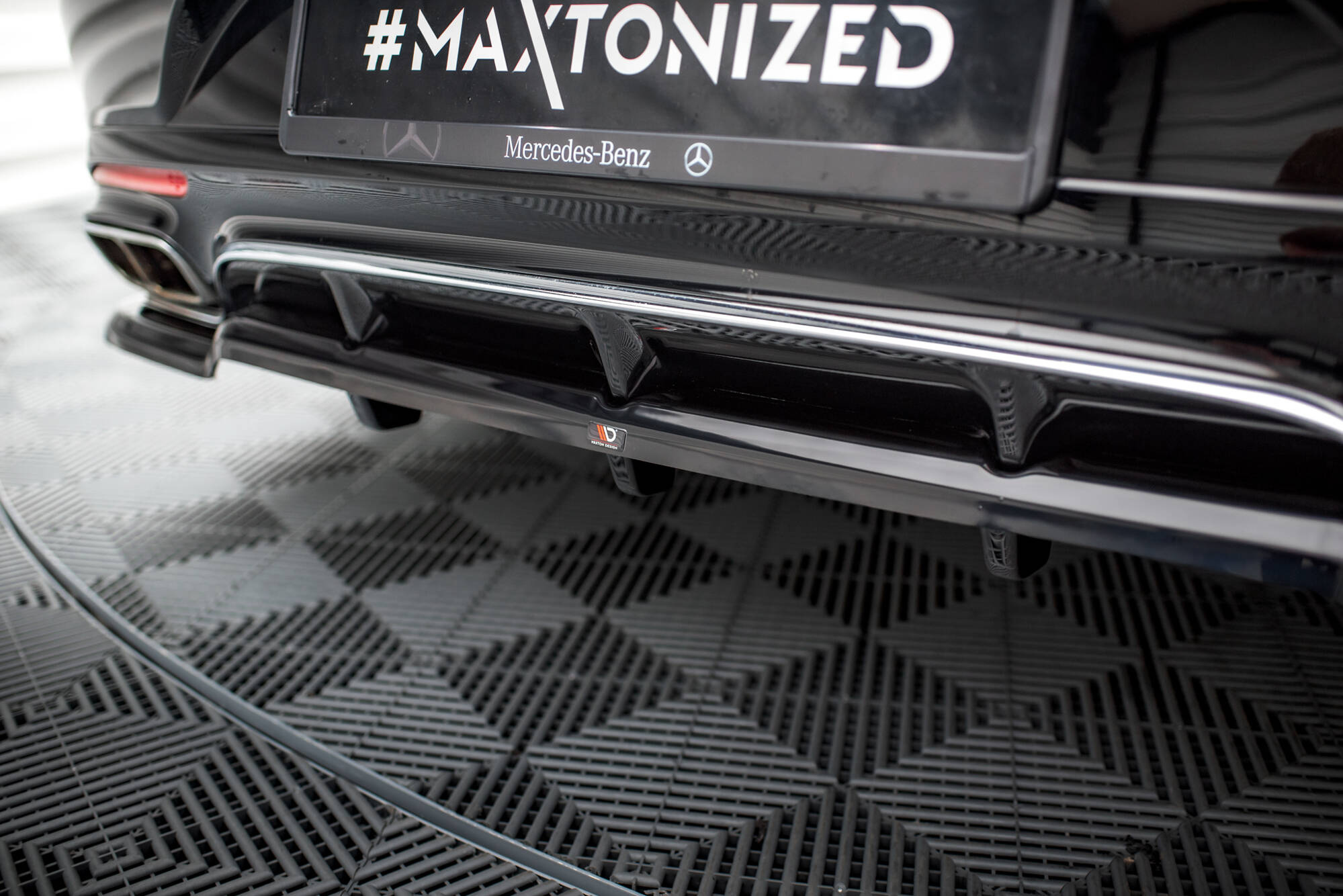 Baksplitter med diffuser Mercedes-Benz AMG S (C217) Facelift 2017 - 2020  | Glossy Black Edition – bilde 4