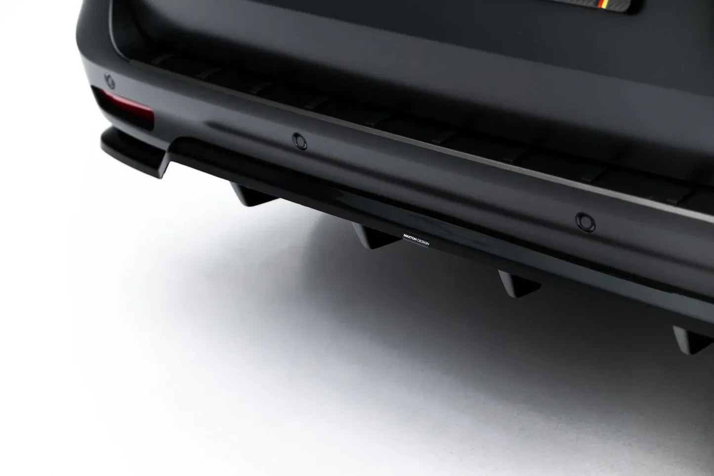 Baksplitter med diffuser Mercedes-Benz AMG V Class (W447) Facelift 2 2024 -> | Glossy Black Edition – bilde 5