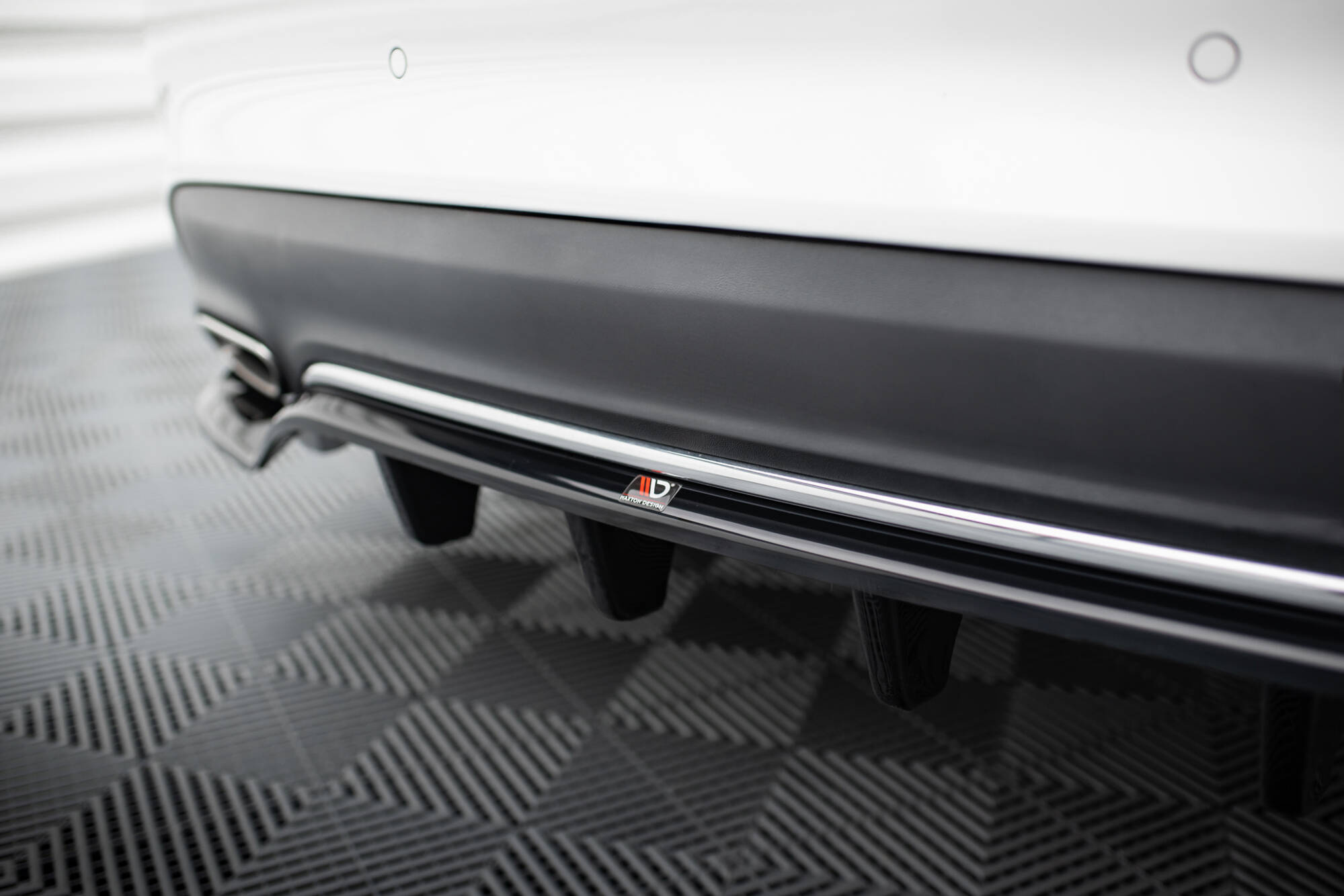 Baksplitter med diffuser Mercedes-Benz CLA (C117) Facelift 2017 - 2019 | Glossy Black Edition – bilde 4