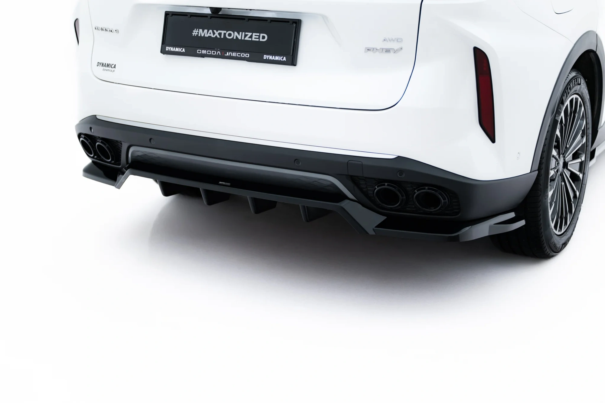 Baksplitter med diffuser Omoda 9 I 2024 -> | Glossy Black Edition – bilde 4