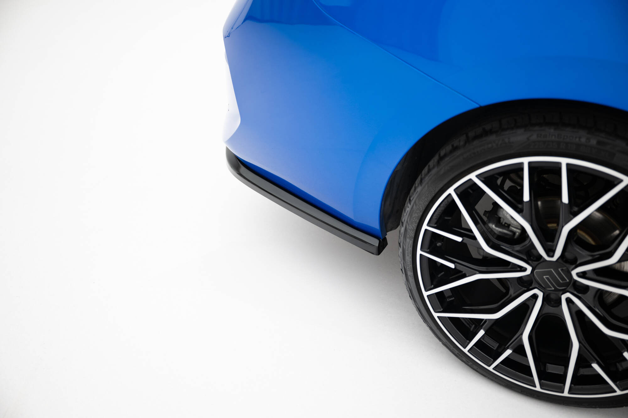 Baksplitter med diffuser Opel Astra Sports Tourer L VI 2022 -> | Glossy Black Edition – bilde 4