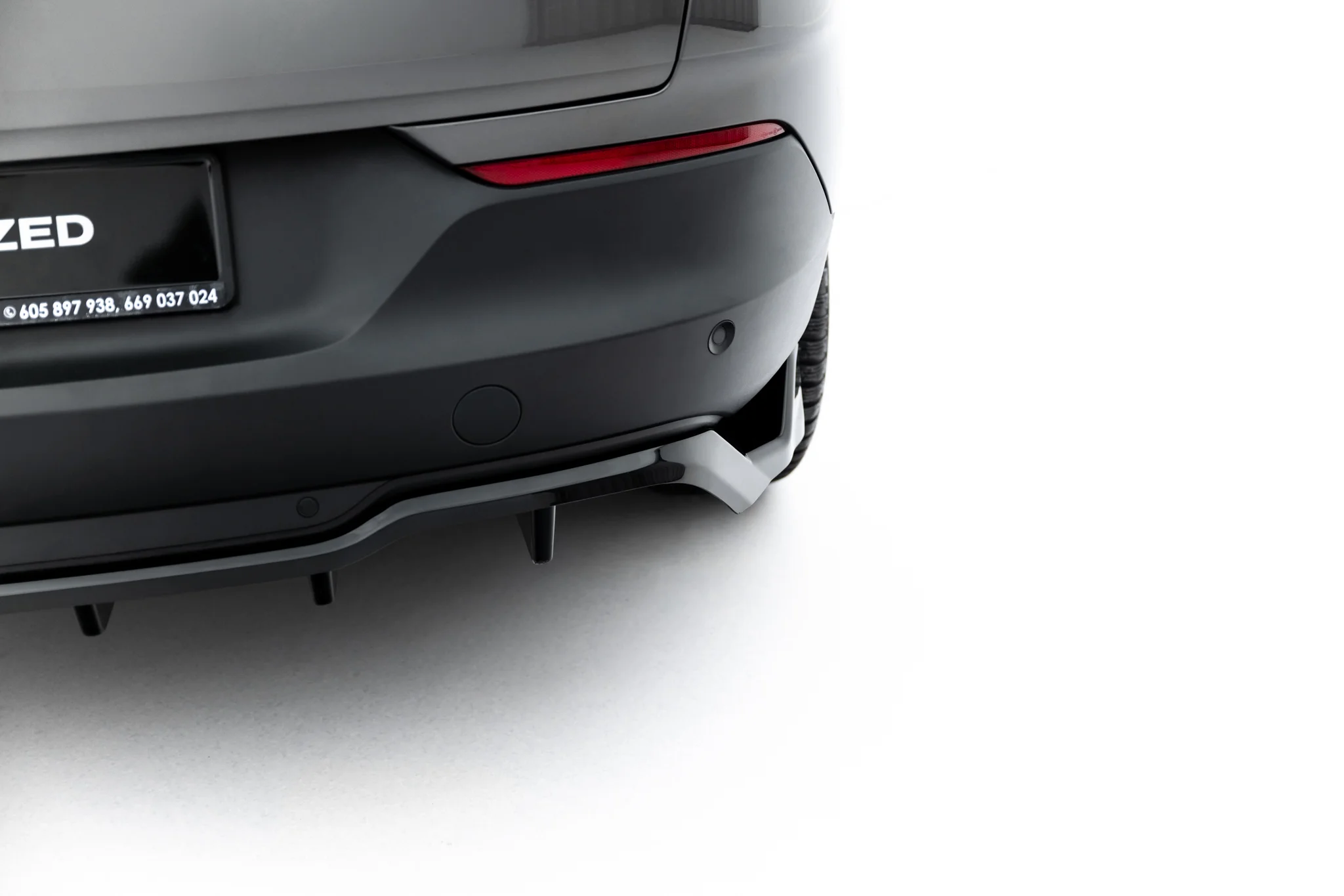 Baksplitter med diffuser Opel Grandland I 2017 - 2021 | Glossy Black Edition – bilde 3