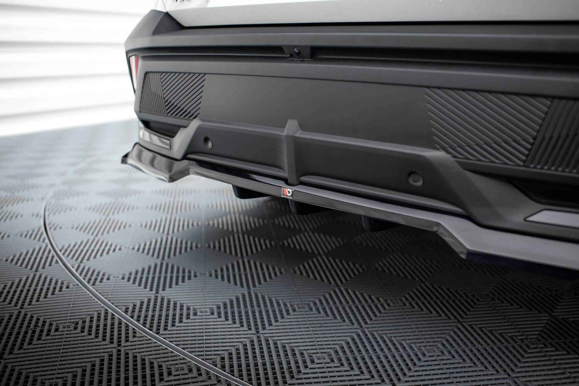Baksplitter med diffuser Peugeot 408 II 2022 -> | Glossy Black Edition – bilde 3