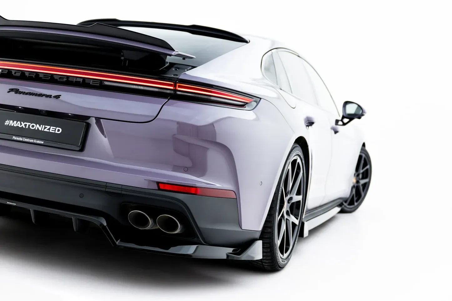 Baksplitter med diffuser Porsche Panamera 4 / 4S E-Hybrid / 4 E-Hybrid 972 2024 -> | Glossy Black Edition – bilde 2