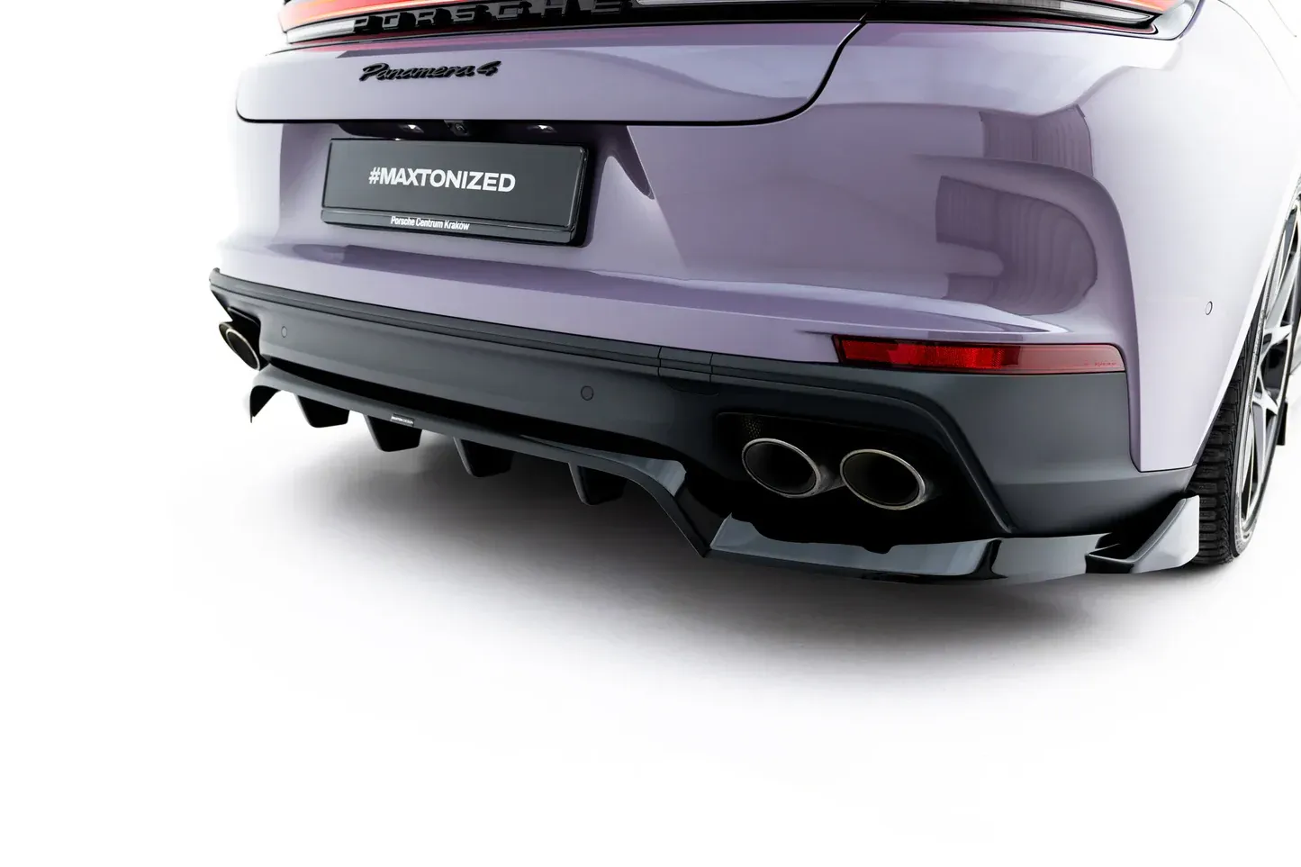 Baksplitter med diffuser Porsche Panamera 4 / 4S E-Hybrid / 4 E-Hybrid 972 2024 -> | Glossy Black Edition – bilde 3