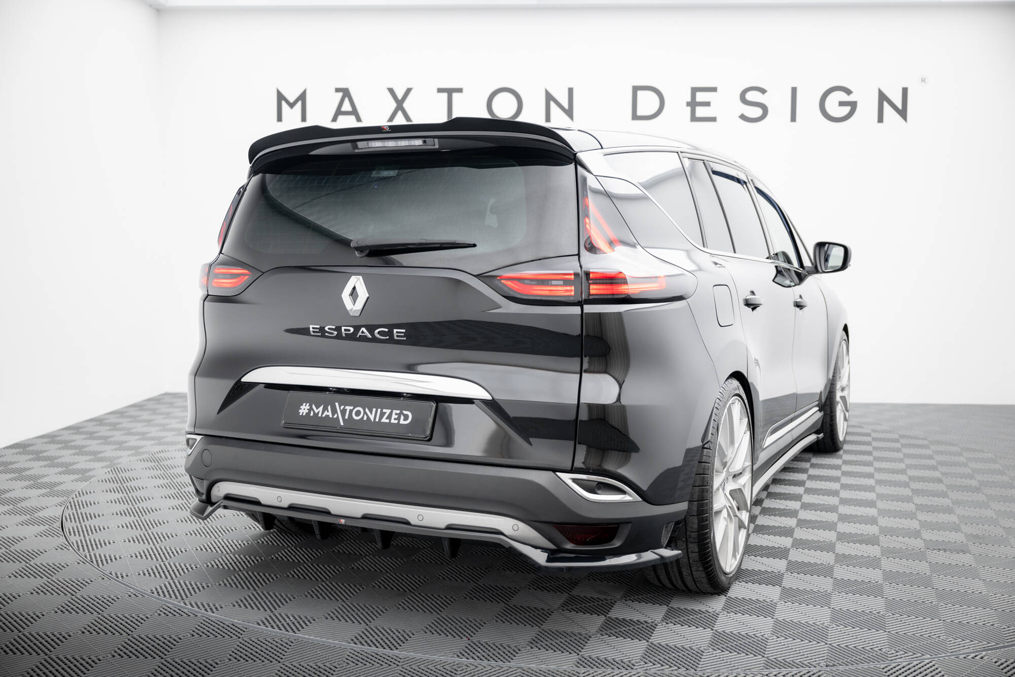 Baksplitter med diffuser Renault Espace V 2014 - 2020 | Glossy Black Edition – bilde 4