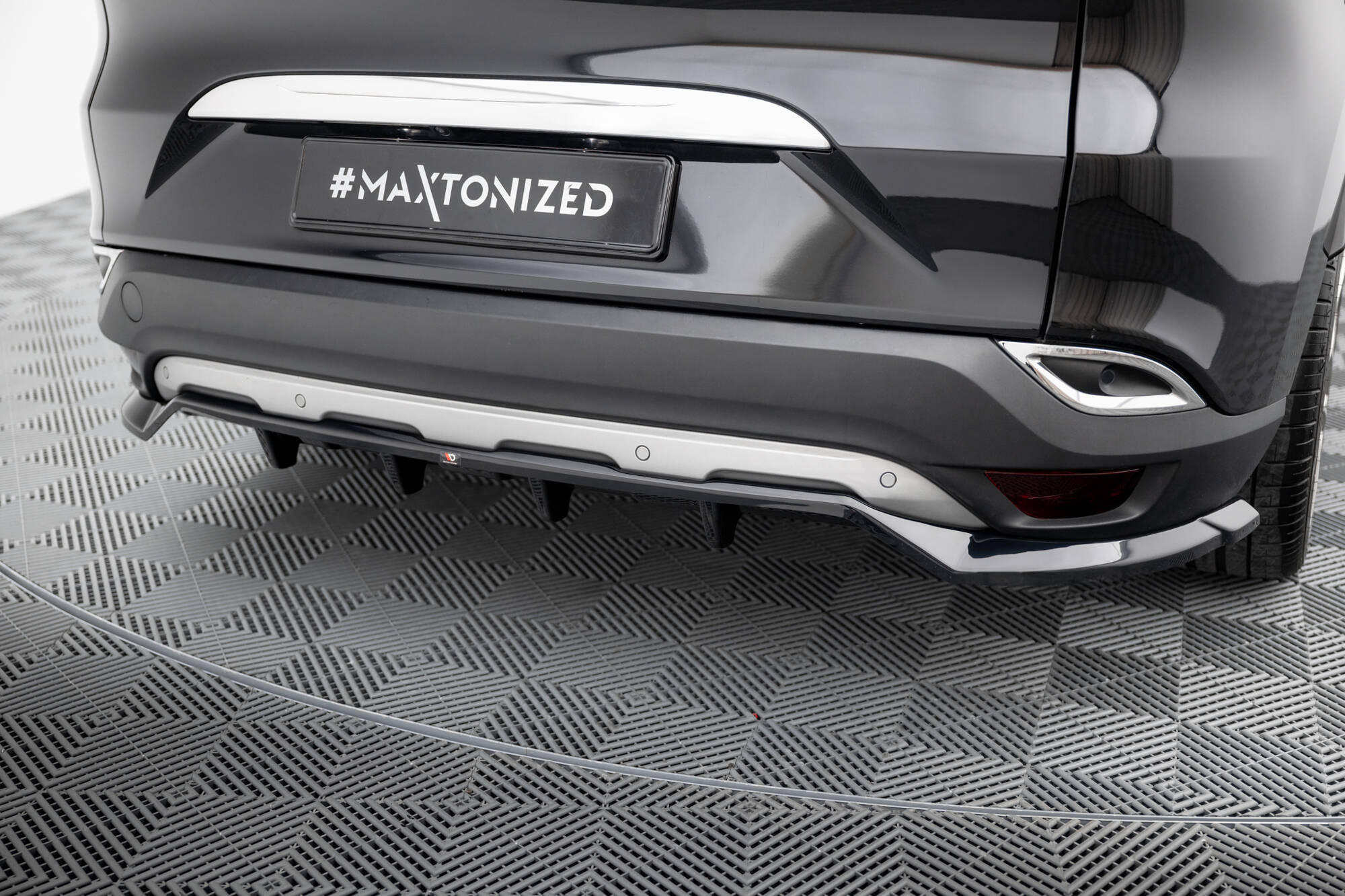 Baksplitter med diffuser Renault Espace V 2014 - 2020 | Glossy Black Edition – bilde 5