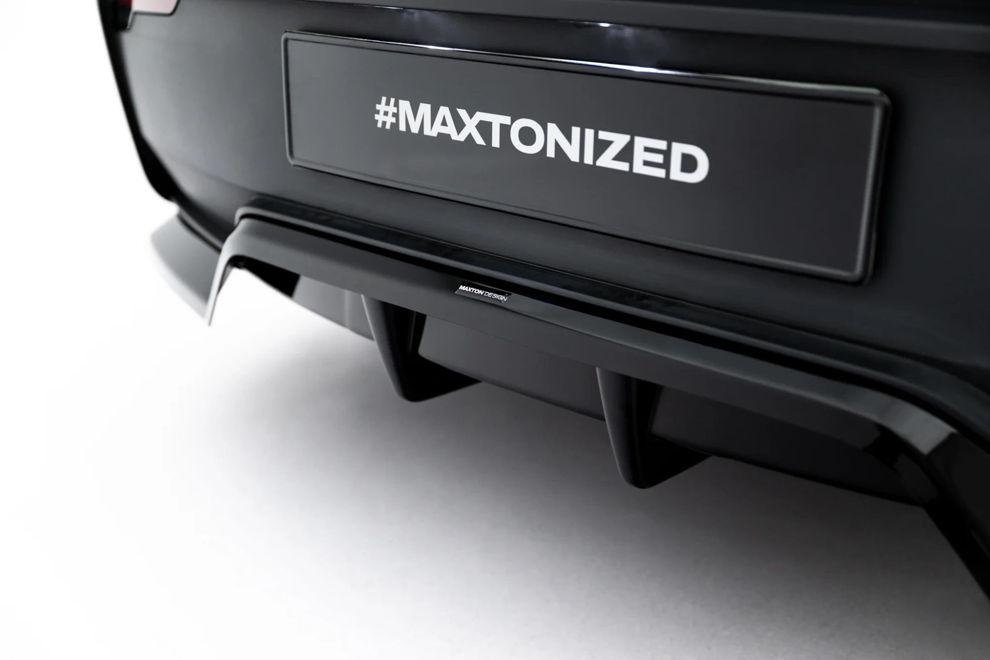 Baksplitter med diffuser Tesla Model Y Juniper 2025 -> | Glossy Black Edition – bilde 4