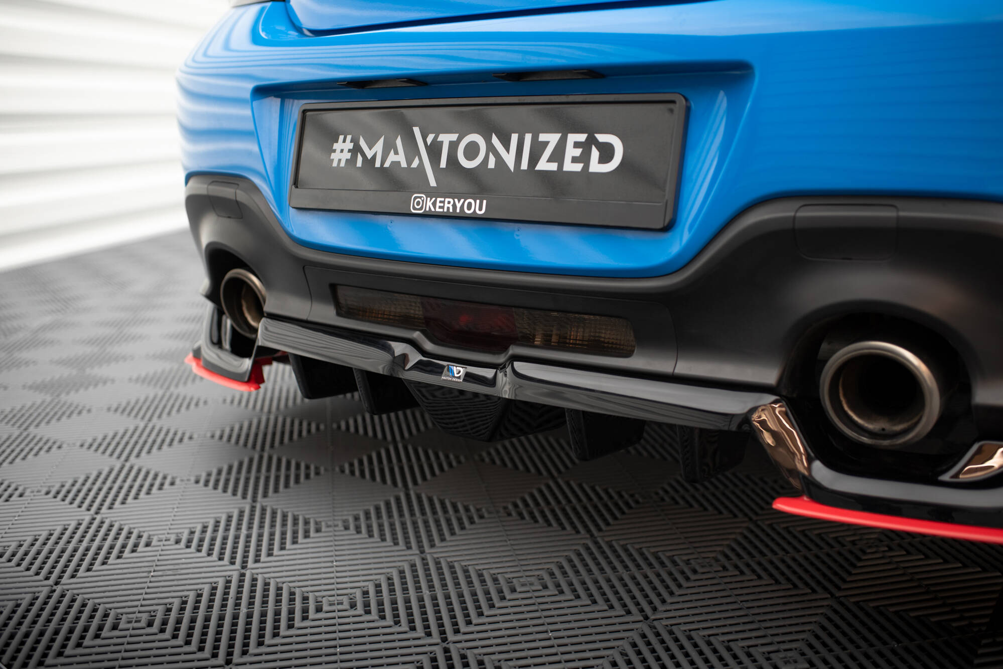 Baksplitter med diffuser Toyota GR86 2021 - > | V.2 Glossy Black + Red Edition – bilde 5