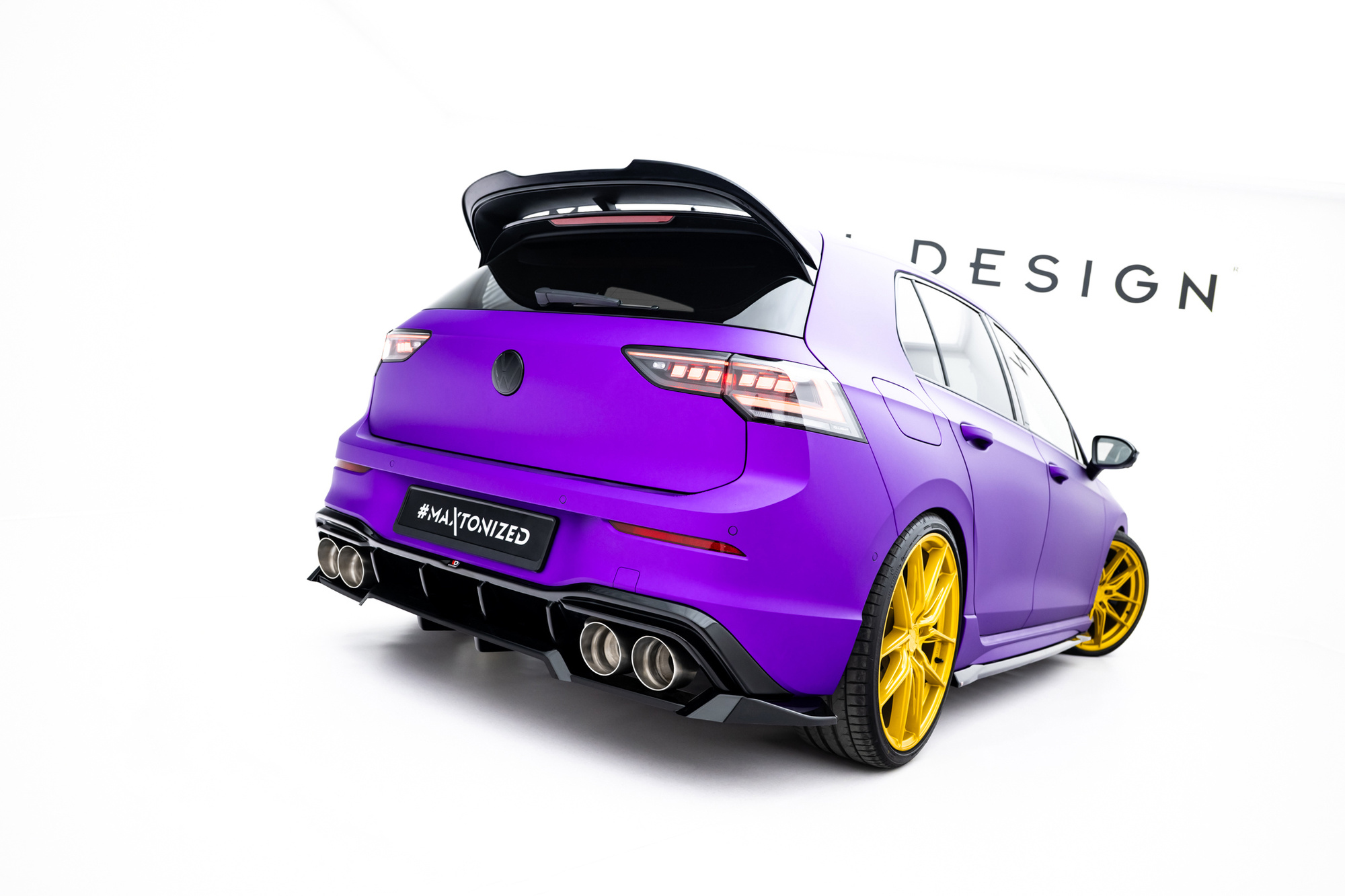 Baksplitter med diffuser VW Golf R VIII 2020 -> | Glossy Black Edition V2