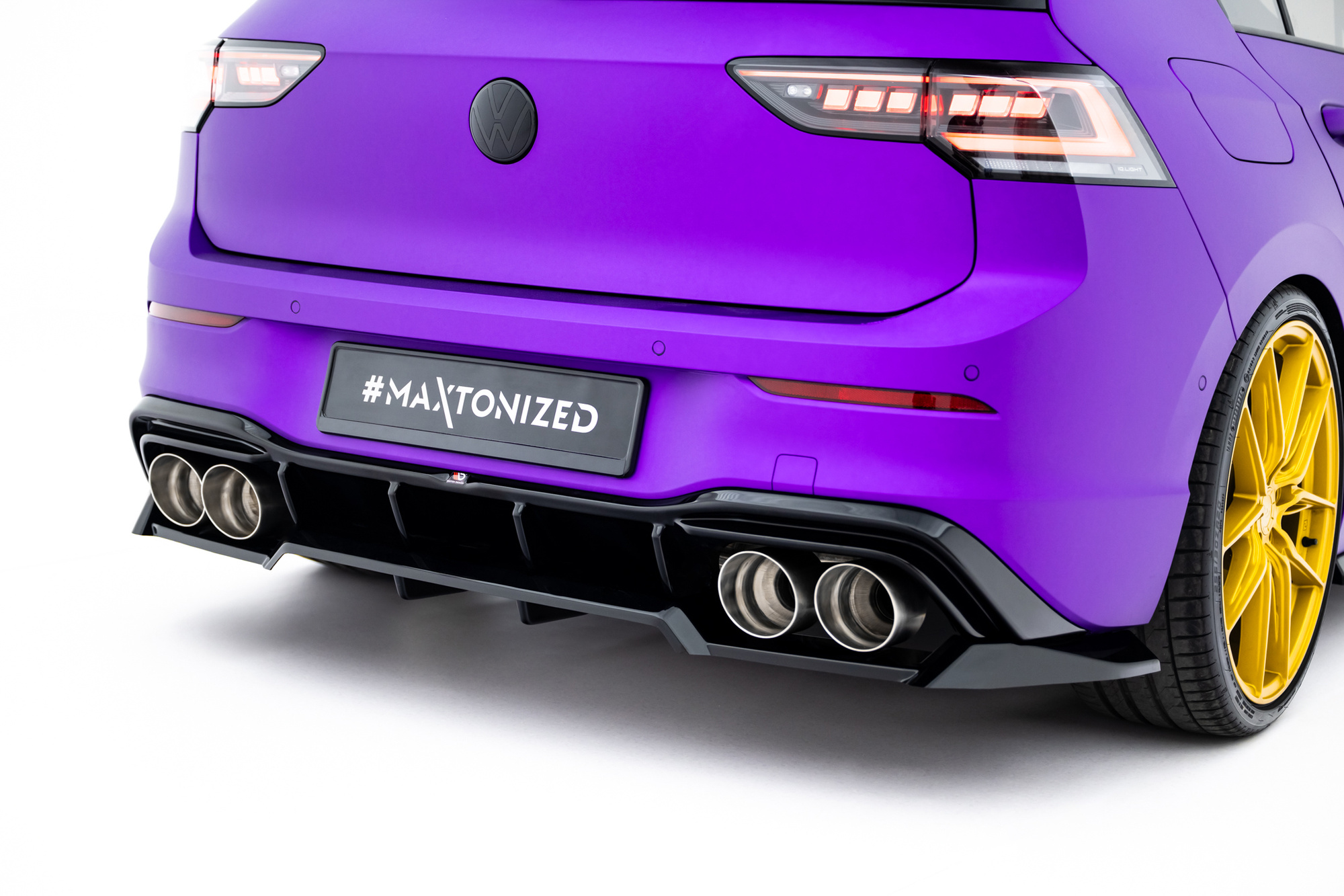 Baksplitter med diffuser VW Golf R VIII 2020 -> | Glossy Black Edition V2 – bilde 4