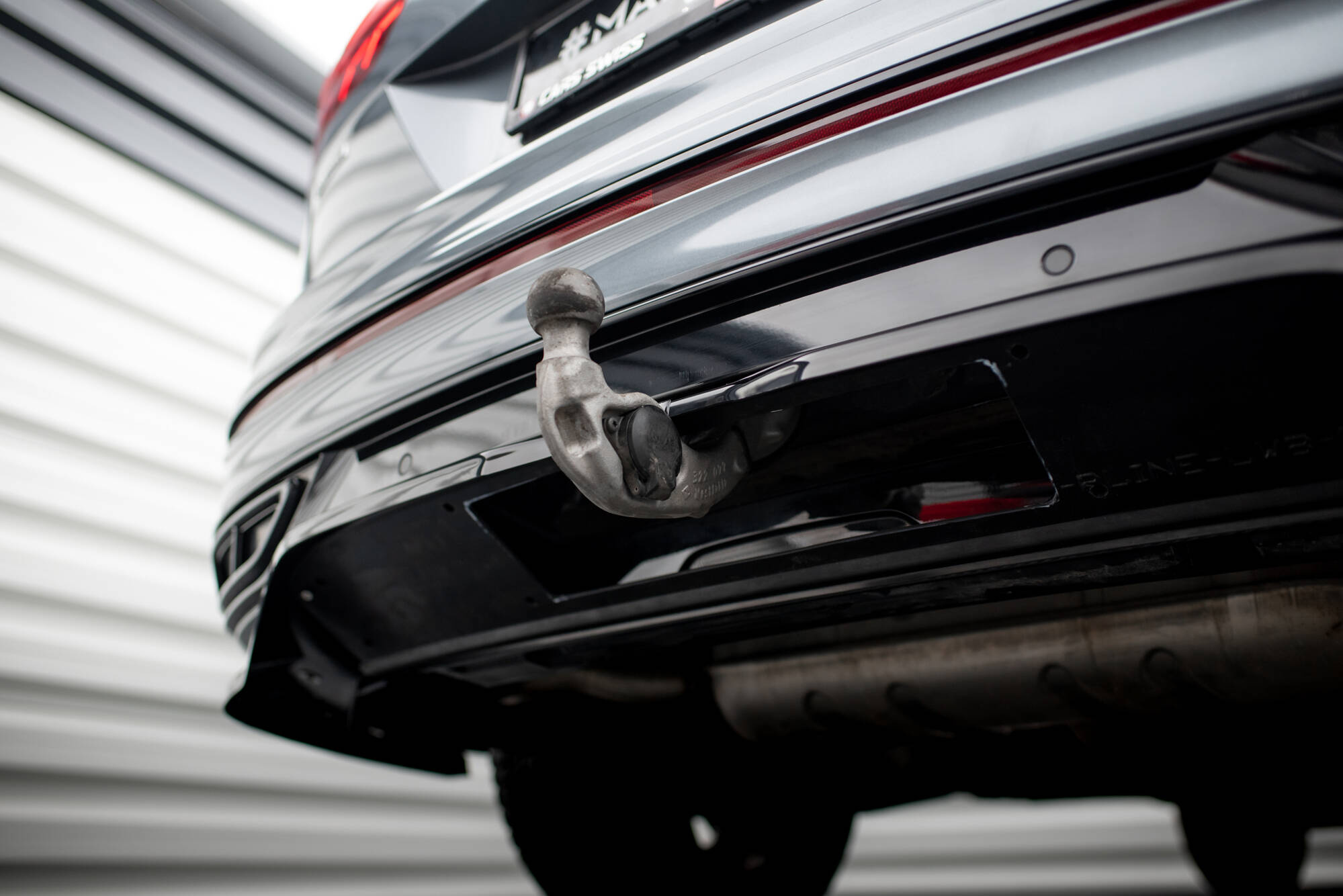 Baksplitter med diffuser VW Tiguan Allspace II Facelift 2021 - 2024 | Glossy Black Edition – bilde 5