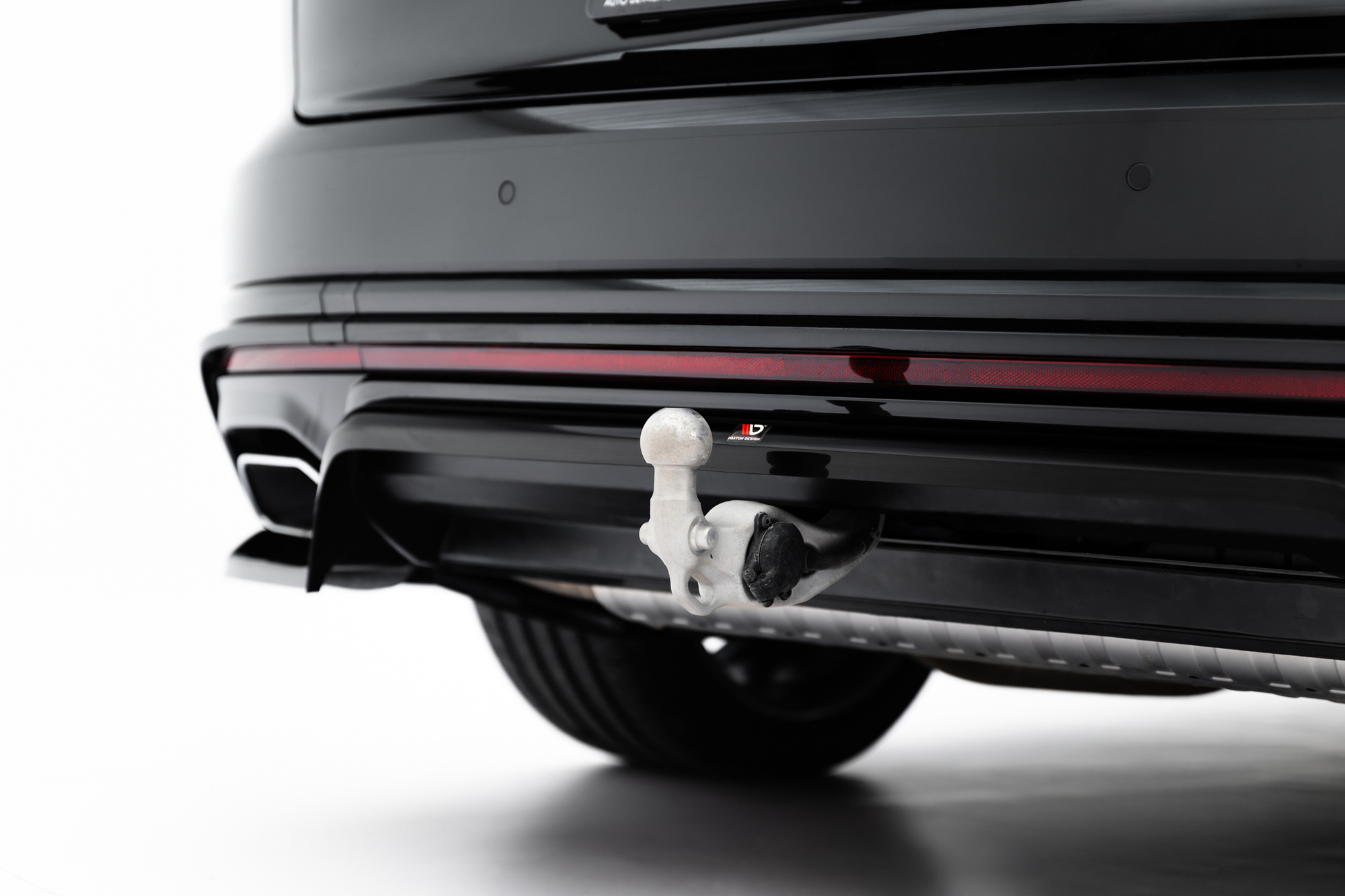 Baksplitter med diffuser VW Touareg R-Line III Facelift 2023 -> | Glossy Black Edition – bilde 5