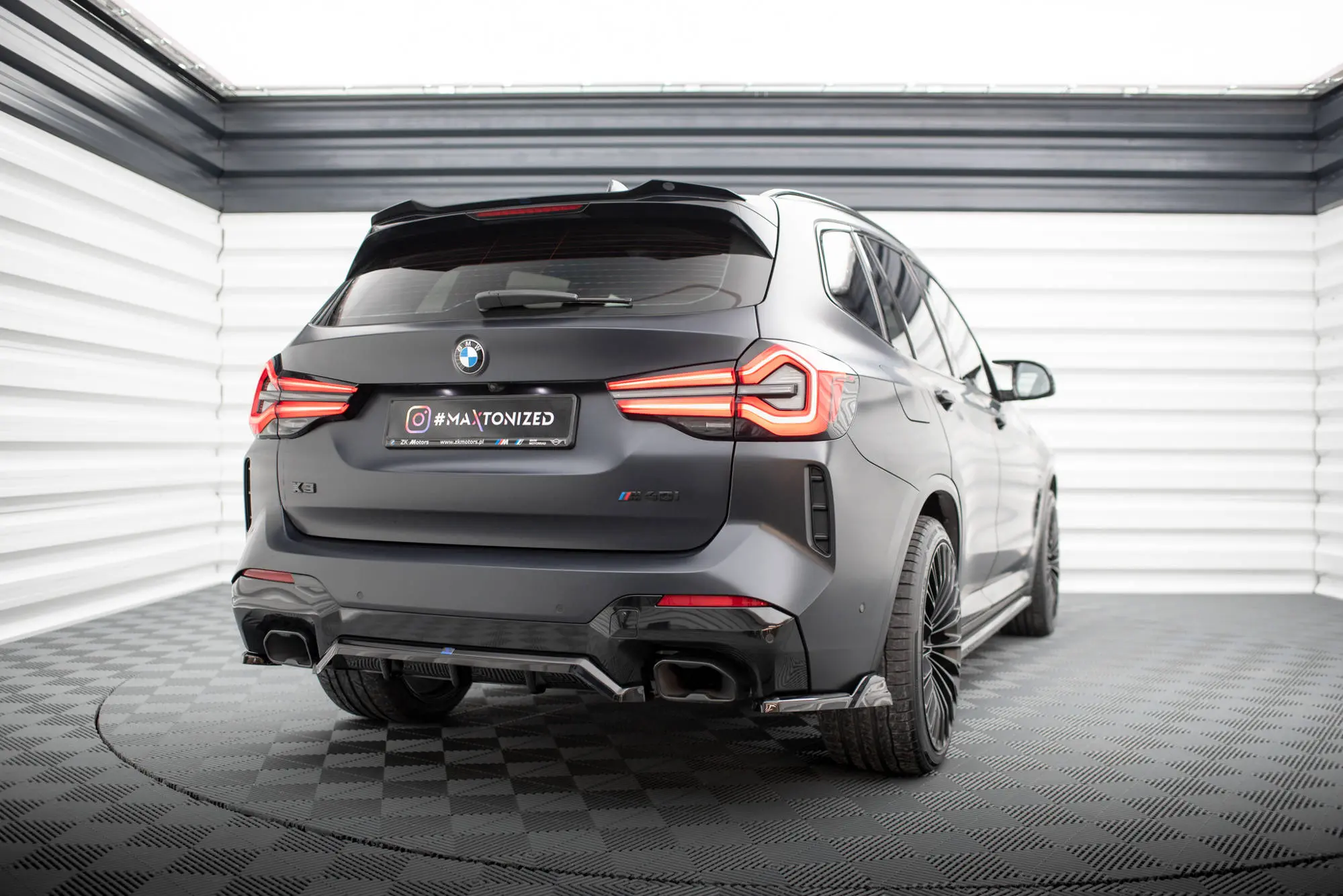 Baksplitter med diffuserBMW X3 (G01) LCi M pack 2021 - 2024 | Glossy Black Edition – bilde 4