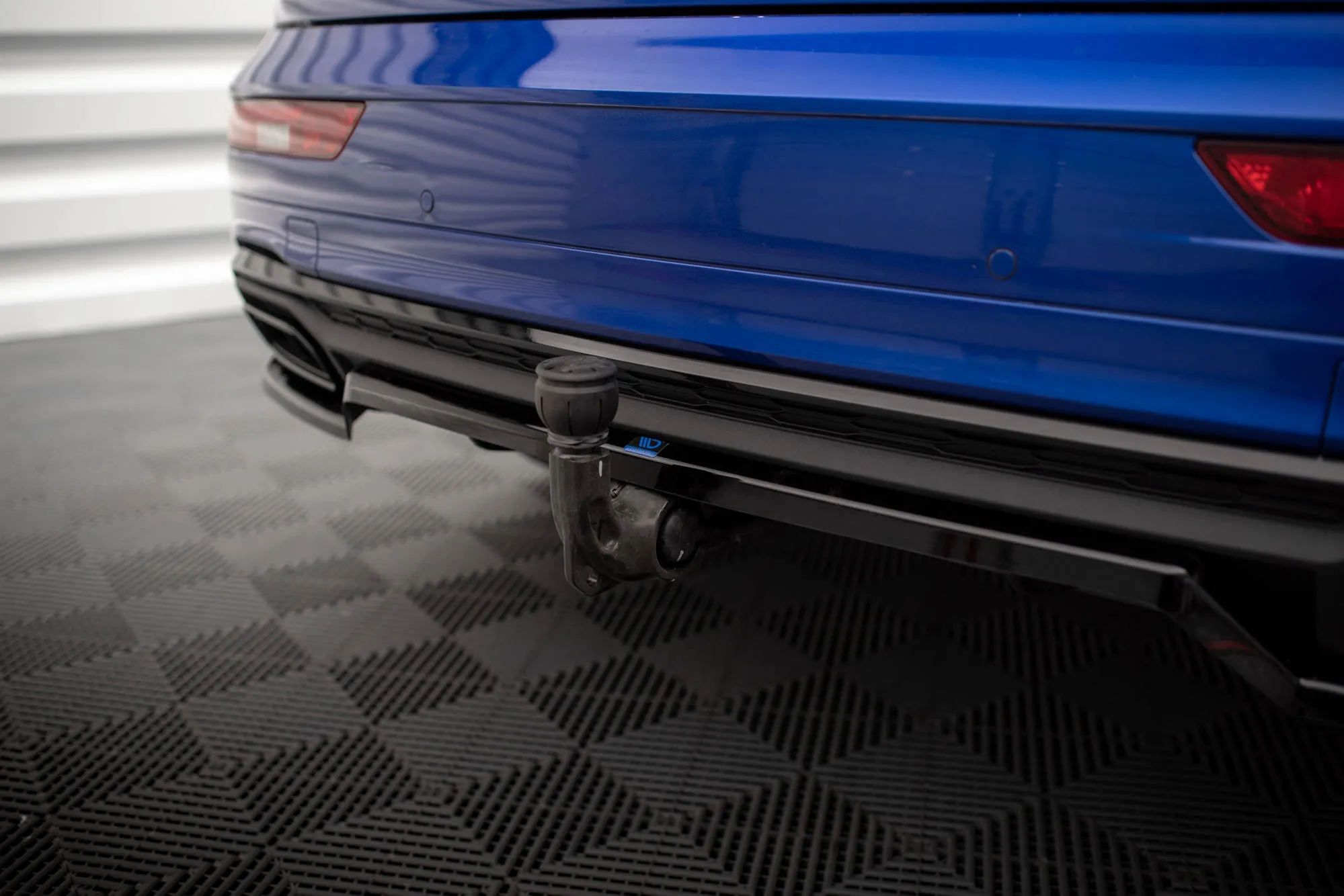 Baksplitter med vertikale ribber Audi Q5 II (FY) S Line Facelift 2020 - 2024| Glossy Black Edition – bilde 6