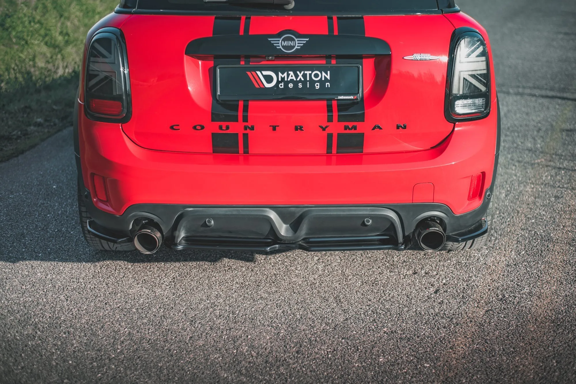 Baksplitter Mini Countryman II F60 (John Cooper Works) Facelift 2020-> | Glossy Black Edition
