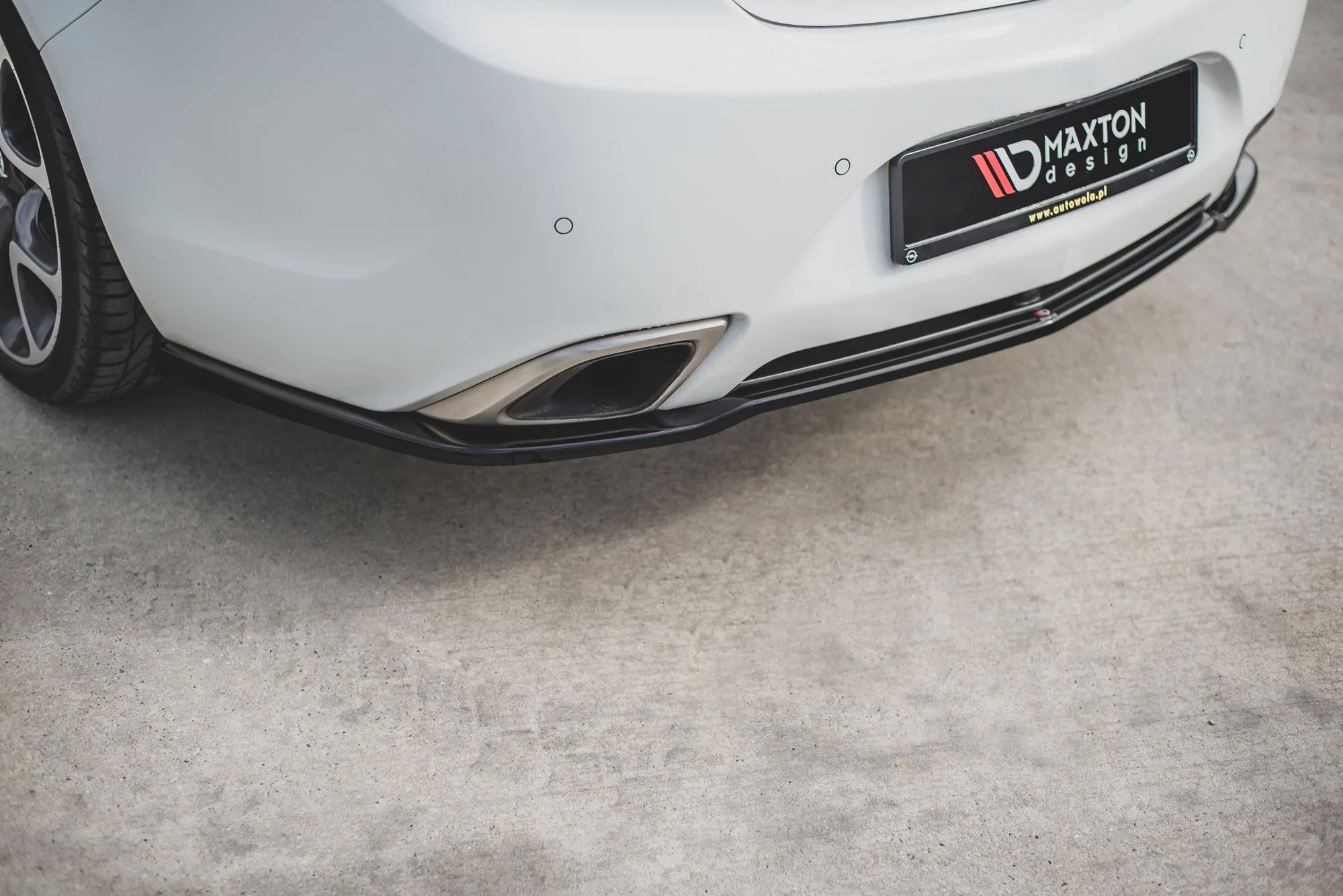 Baksplitter Opel Insignia A OPC 2008-2017 | Glossy Black Edition – bilde 2