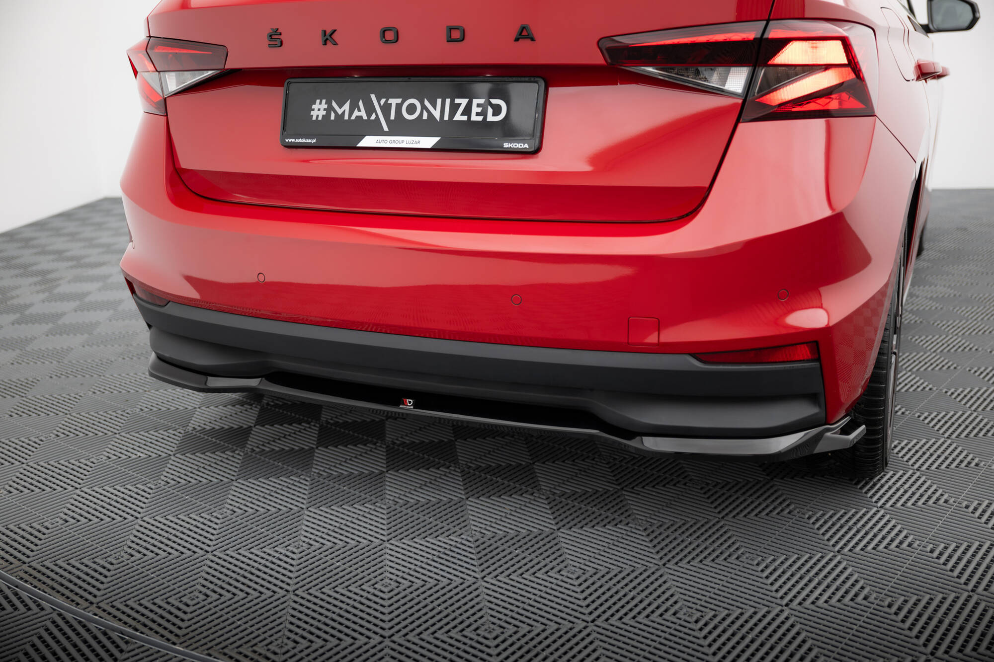 Baksplitter Skoda Fabia IV 2021 ->  | Glossy Black Edition