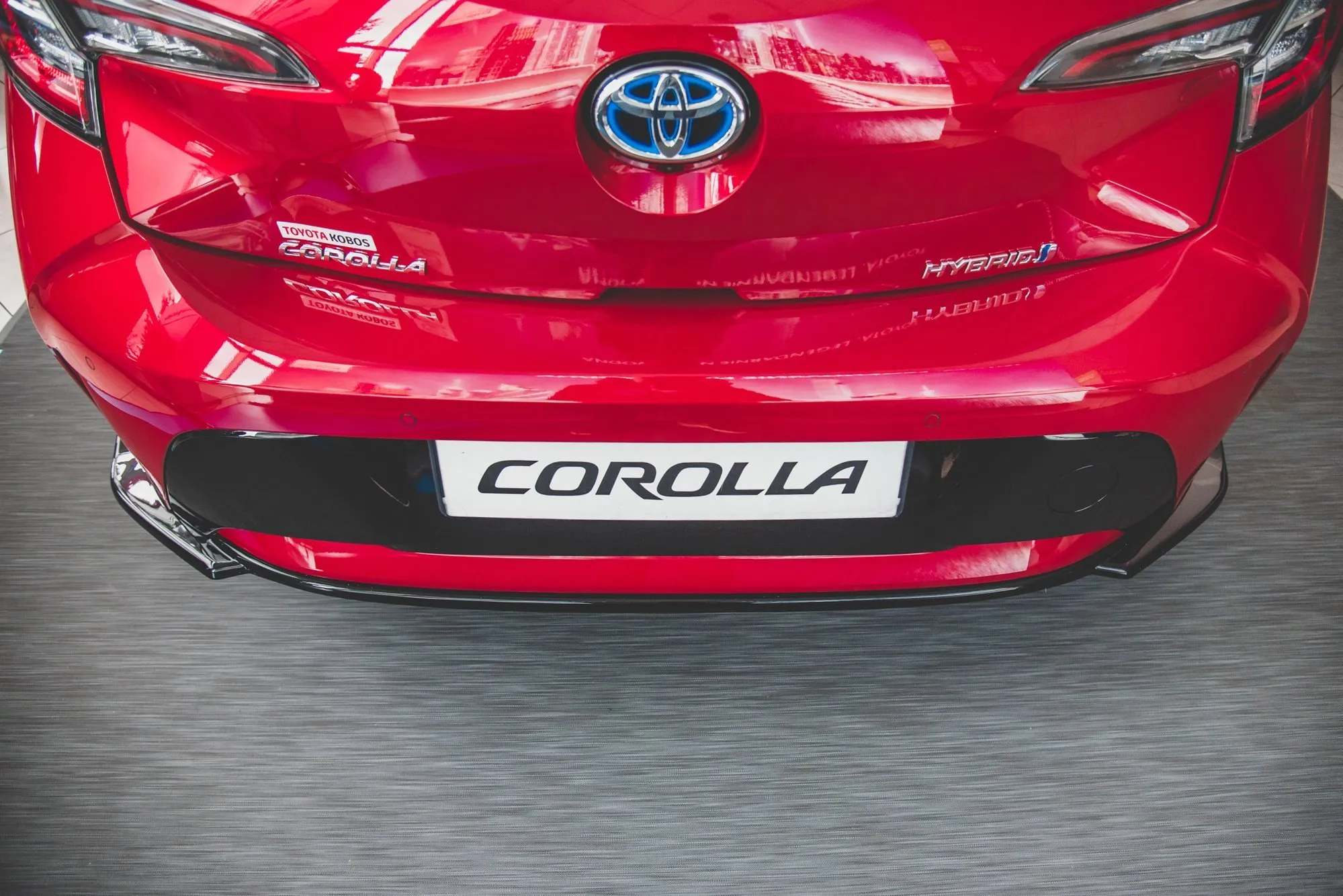 Baksplitter Toyota Corolla XII Hatchback 2019 -> | Glossy Black Edition