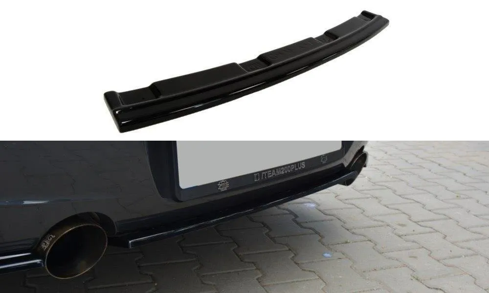 Baksplitter uten vertikale ribber BMW 1 F20 M-Power 2011-2015 (Pre-Facelift) | Glossy Black Edition
