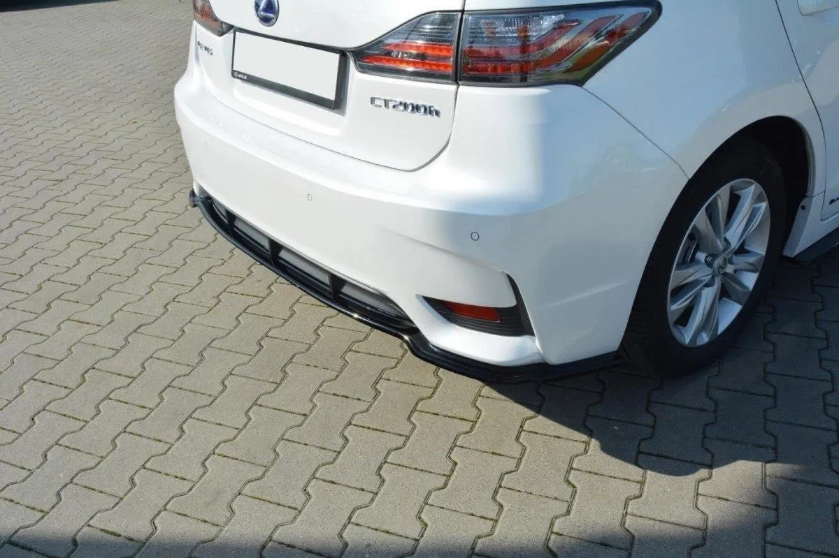 Baksplitter uten vertikale ribber Lexus CT 2013- 2017 facelift (først) | Glossy Black Edition
