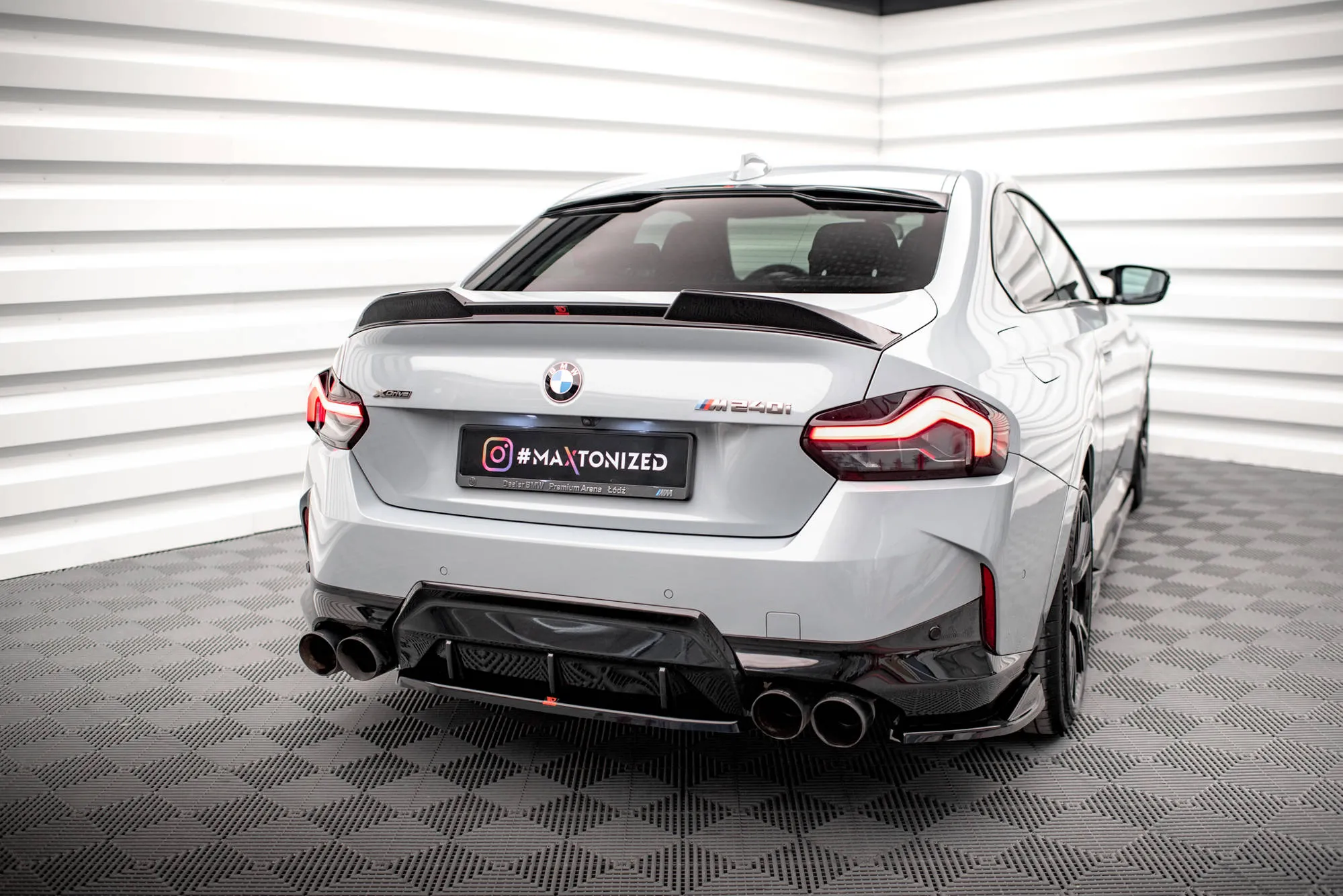 Baksplitter V.1 BMW 2 M240I G42 2021 -> | Glossy Black Edition