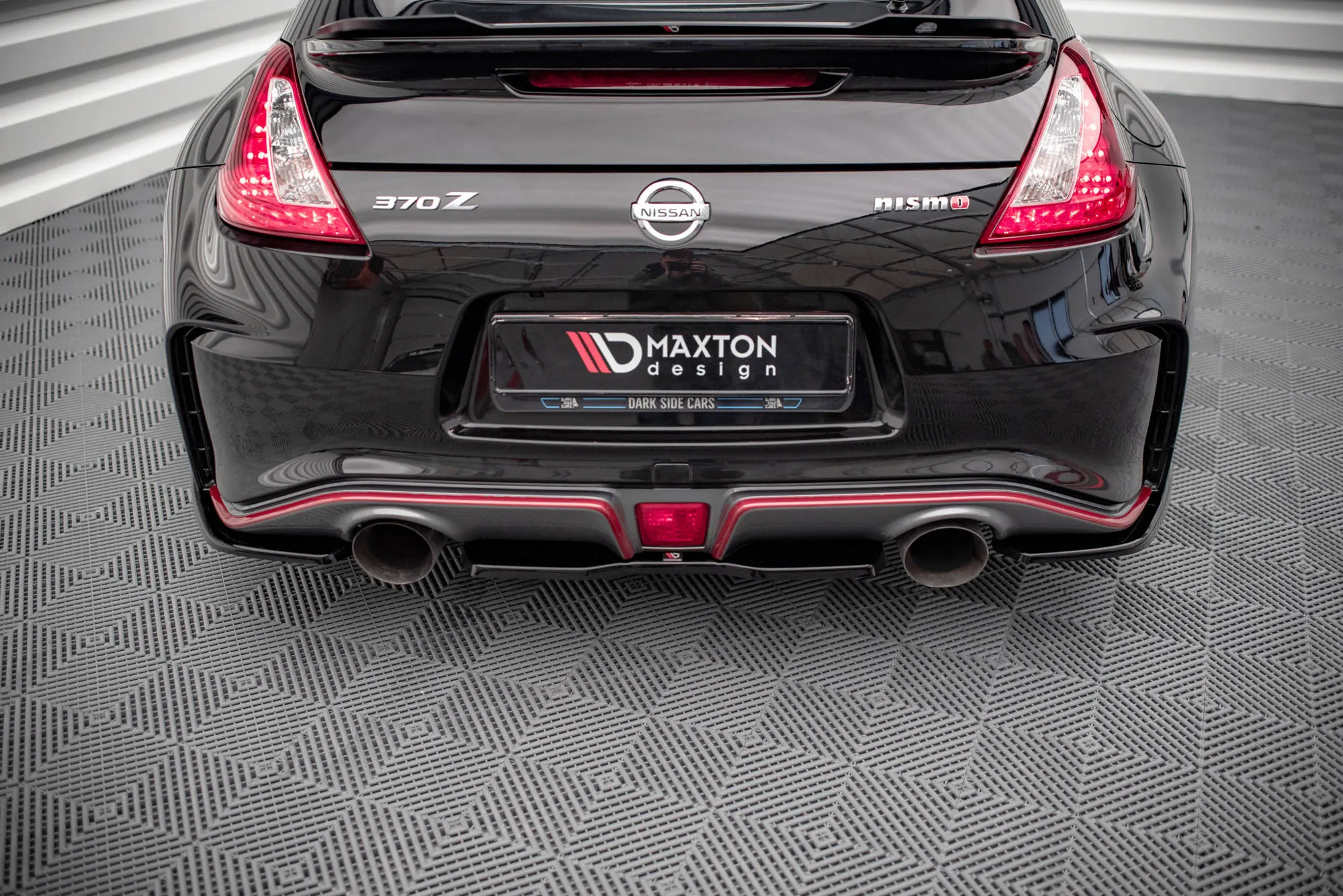 Baksplitter V.1 Nissan 370Z Nismo (facelift) 2014-2020 | Glossy Black Edition