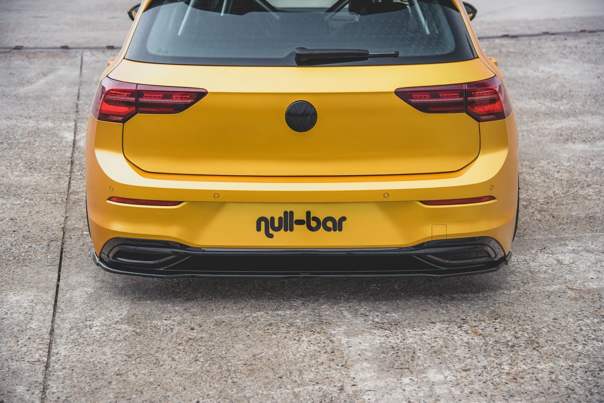 Baksplitter V.1 VW Golf VIII 2019-> / VW Golf VIII R-line 2019-> | Glossy Black Edition – bilde 2