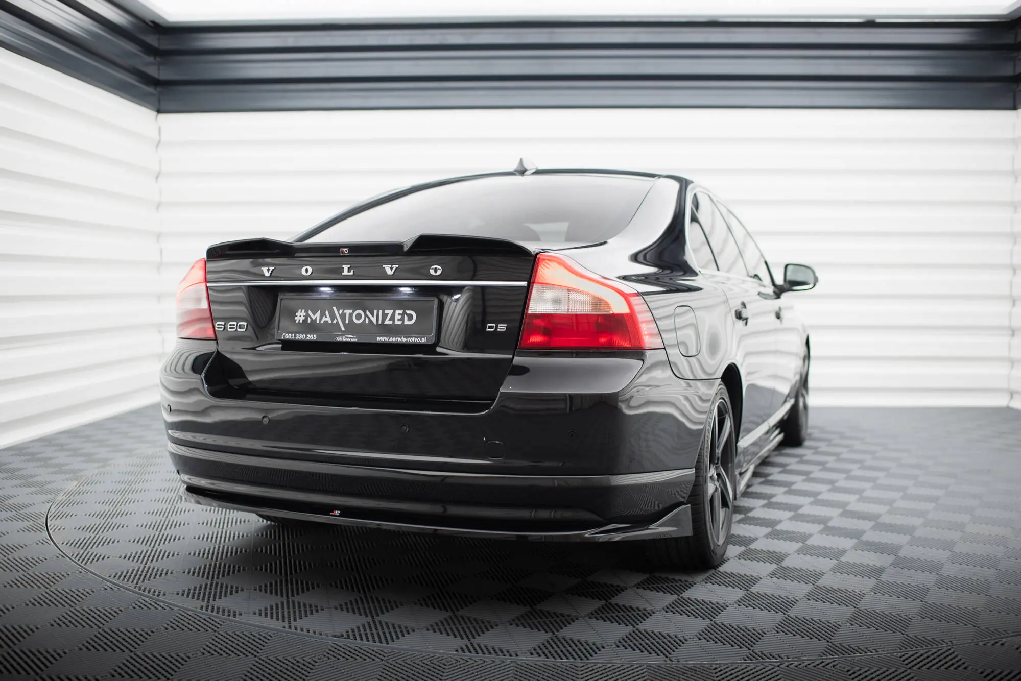 Baksplitter Volvo S80 mk2 2006 - 2010 | Glossy Black Edition