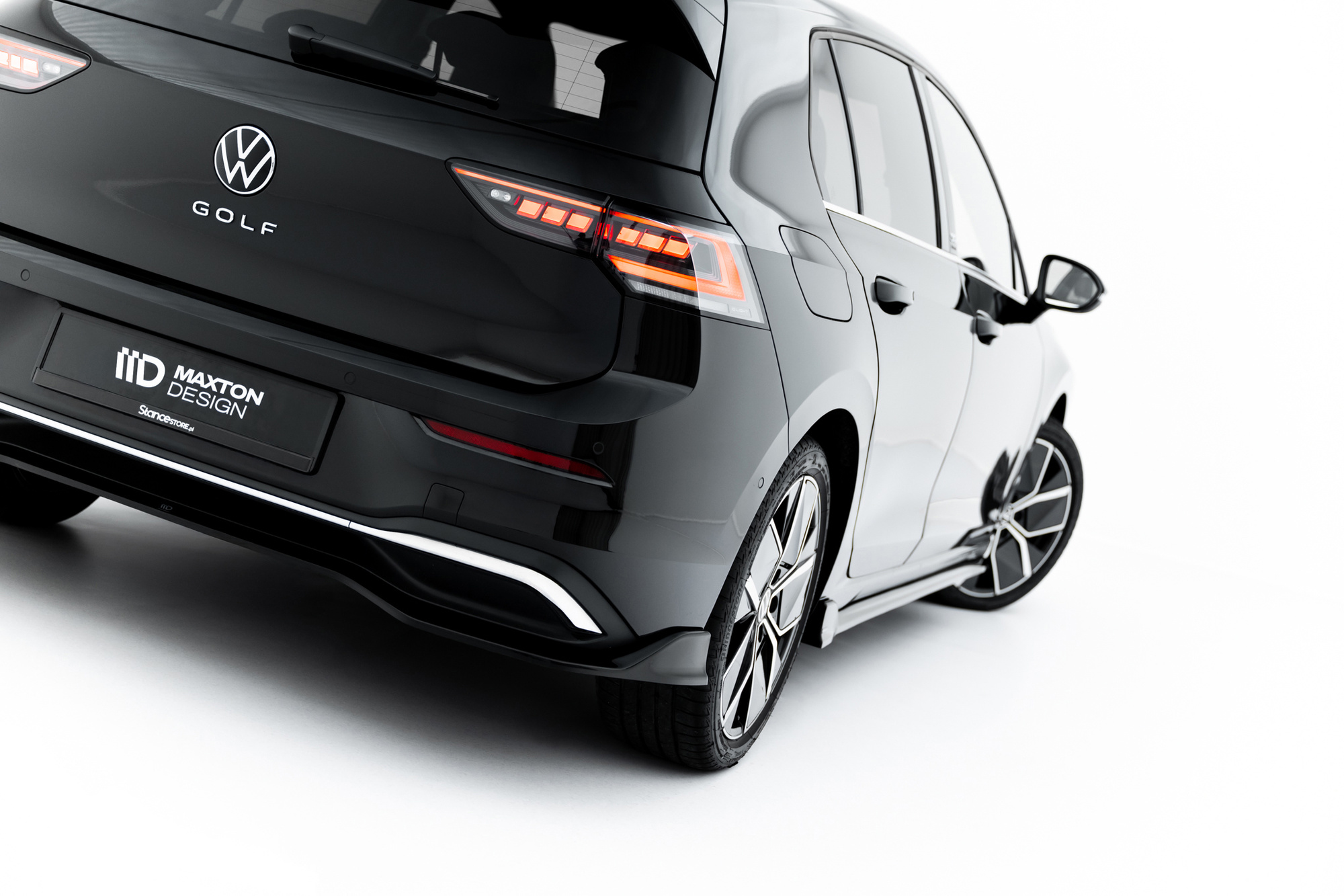 Baksplitter VW Golf VIII Facelift 2024 -> | Glossy Black Edition – bilde 4