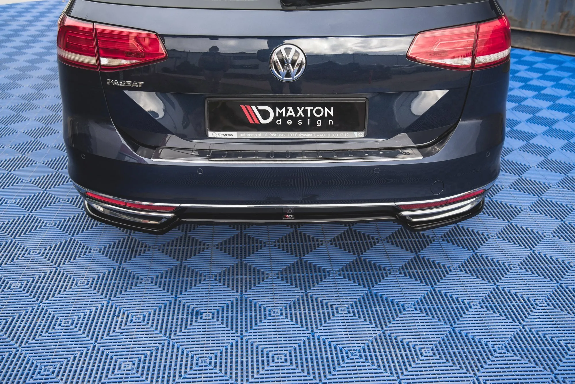 Baksplitter VW Passat B8 2014 - 2019 | Glossy Black Edition