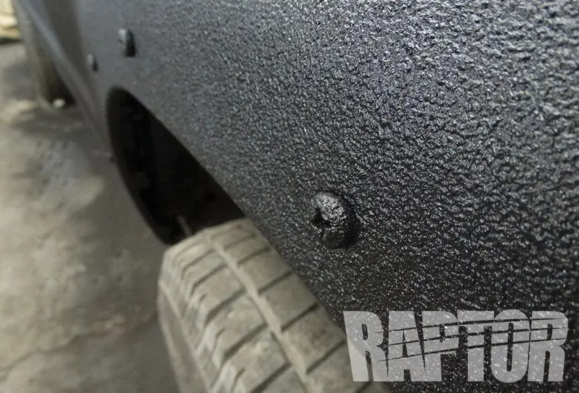 Bedliner Raptor 2K Epoxy Aerosol Black │ Ekstremt slitesterk beskyttelse mot rust og korrosjon - 400ml Image 5