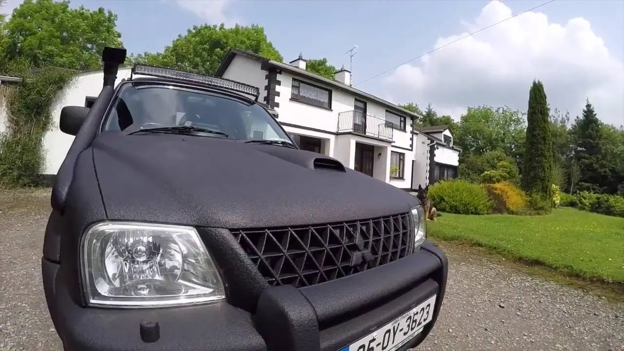 Bedliner Raptor U-Pol Black │ Bed Liner & Texture Coating - 950 ml Image 8