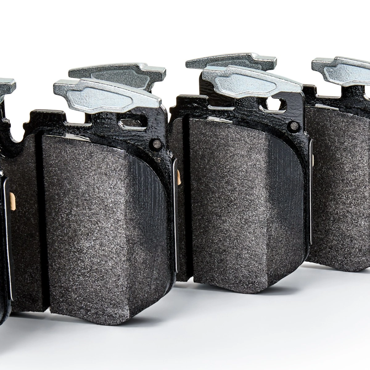 Bremseklosser foran BMW i4 (G26) M50 │ Genuine® Textar Brake Pads Full Set Of 4 Front – bilde 5