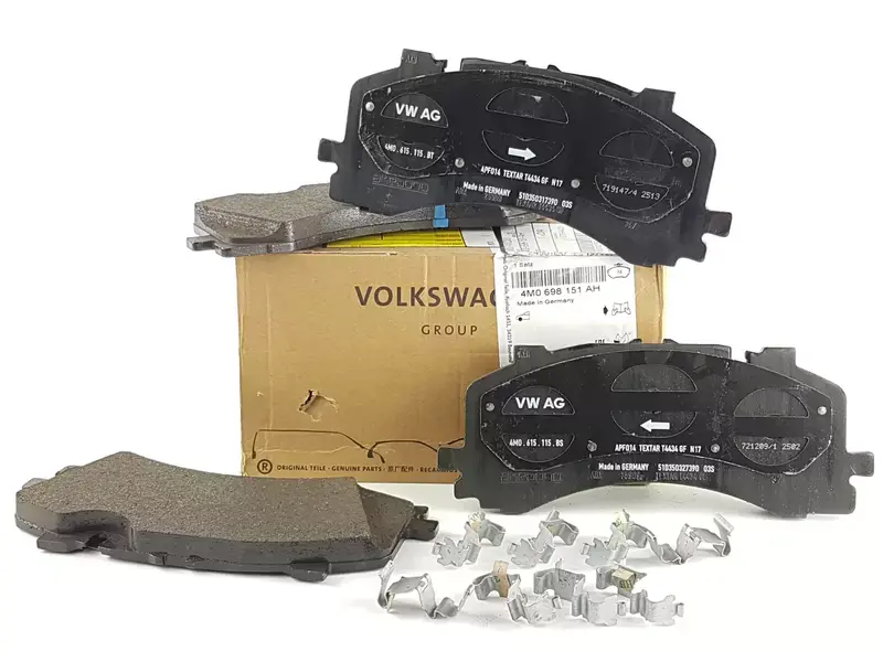 Bremseklosser sett Audi Q7 (4MB) / Audi Q7 e-tron │ framaksel - Genuine® Brake Pads Kit – bilde 2