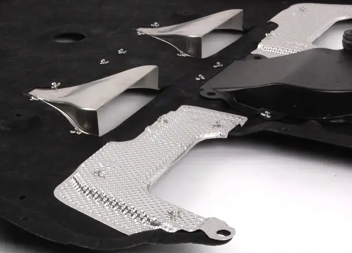 Bunnplate BMW M5 (E60 / E61) / BMW M6 (E63 / E64) – bilde 3