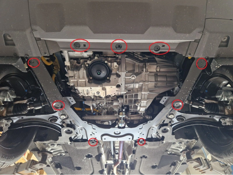Bunnplate stål Dacia Duster III 2024 -> │ 4x2 - Motordeksel - Beskyttelse deksel under motor + girkasse – bilde 2
