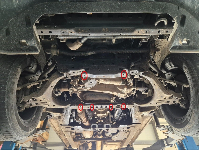 Bunnplate stål Isuzu D-Max III 2019 -> | Motordeksel - Beskyttelse deksel under motor – bilde 4