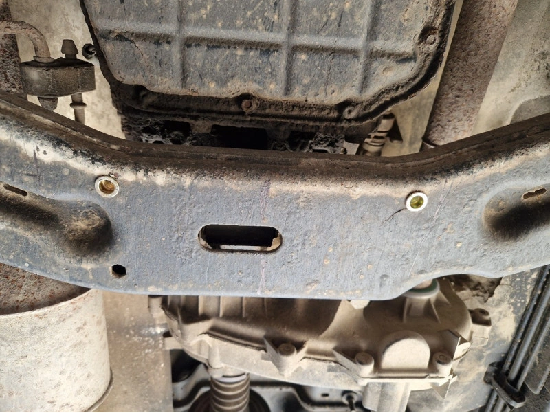 Bunnplate stål  Jeep Cherokee KJ 2001 - 2008 | Girkassedeksel - Beskyttelse deksel under girkasse – bilde 5