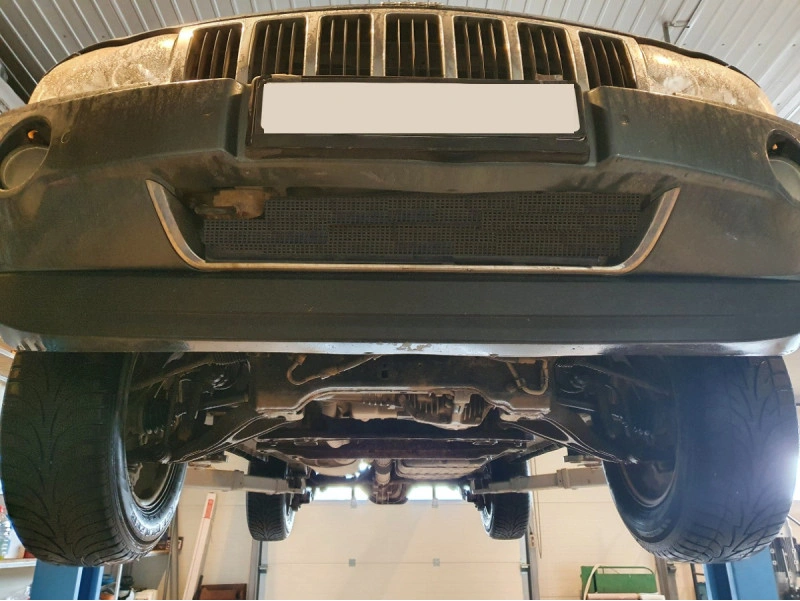 Bunnplate stål Jeep Grand Cherokee 2005 - 2010 | Motordeksel - Beskyttelse deksel under motor Image 8