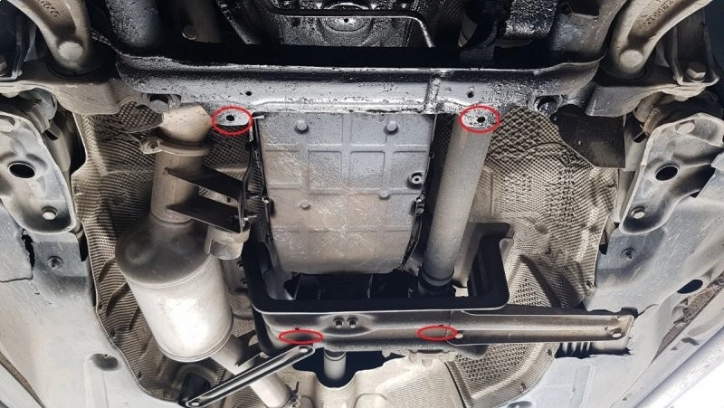 Bunnplate stål Mercedes-Benz ML (W164) 2005 - 2011 │ Motordeksel - Beskyttelse deksel under motor + girkasse – bilde 10