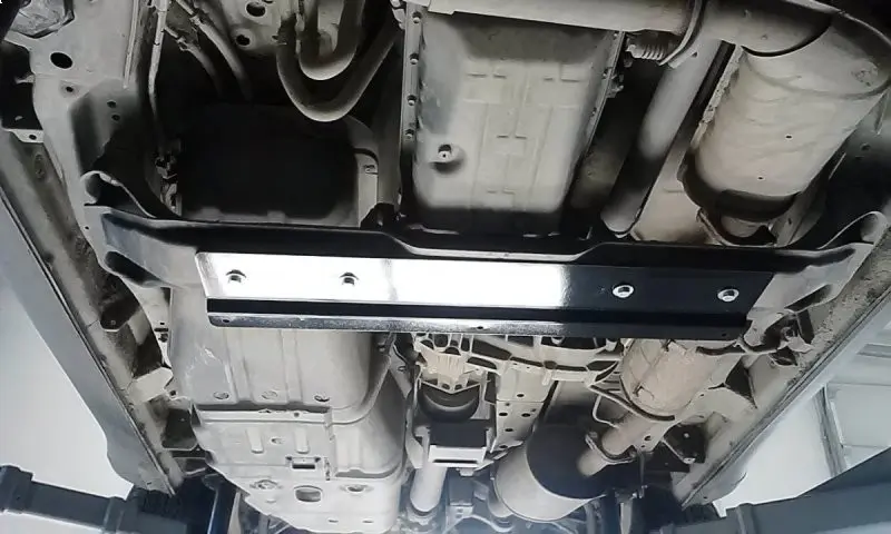 Bunnplate stål Mitsubishi Pajero IV 2006 - 2021 │ beskyttelse deksel under girkasse – bilde 9
