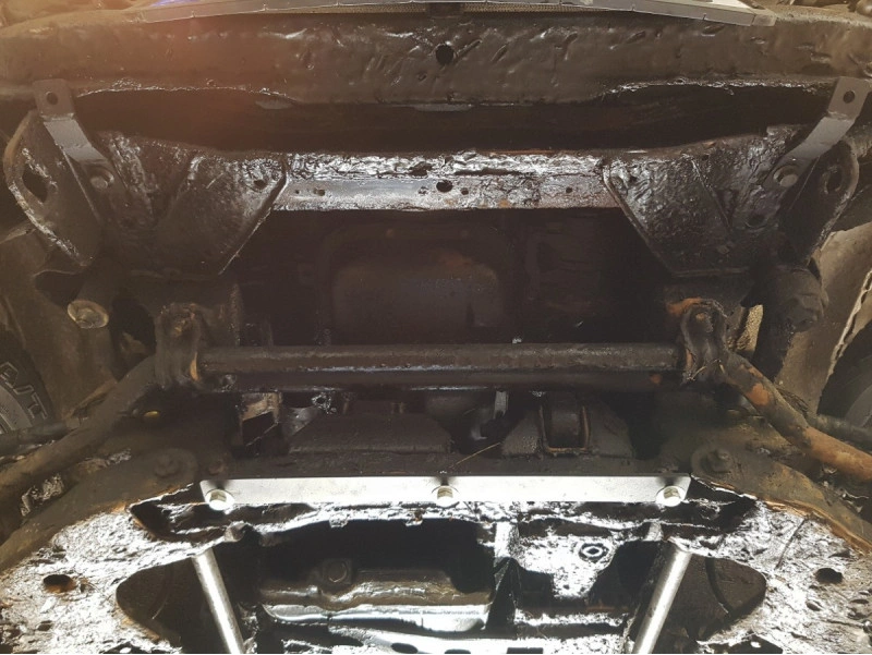 Bunnplate stål Nissan Terrano II 1992 - 2007 | Motordeksel - Beskyttelse deksel under motor – bilde 5