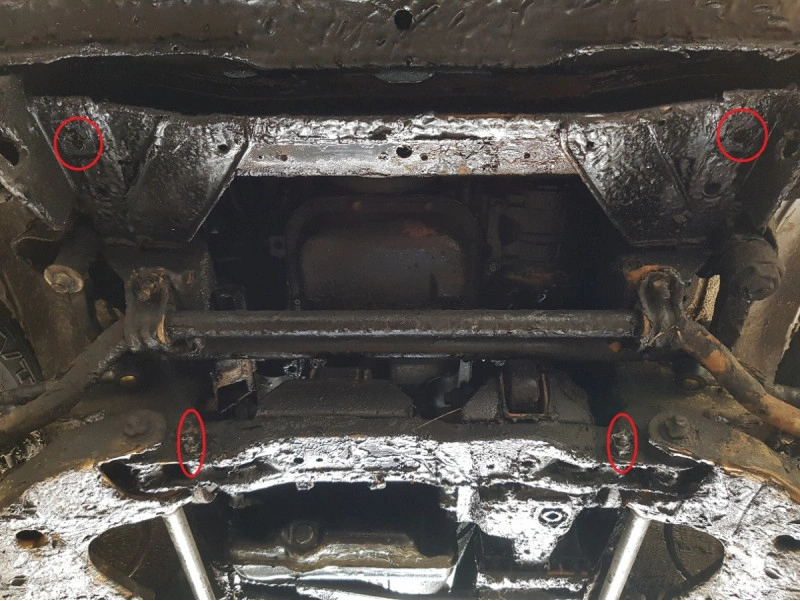 Bunnplate stål Nissan Terrano II 1992 - 2007 | Motordeksel - Beskyttelse deksel under motor – bilde 6