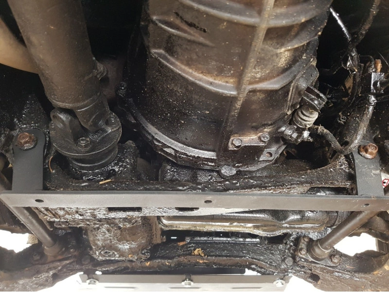 Bunnplate stål Nissan Terrano II 1992 - 2007 | Motordeksel - Beskyttelse deksel under motor – bilde 7