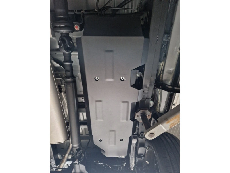Bunnplate stål Toyota Hilux 2004 - 2015 | Drivstofftankdeksel - Beskyttelse deksel under dieseltank – bilde 3