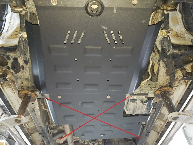 Bunnplate stål Toyota Hilux Invincible 2021 -> | Girkassedeksel - Beskyttelse deksel under girkasse – bilde 3